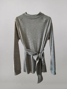 TEE 11 LT. GREY MEL.