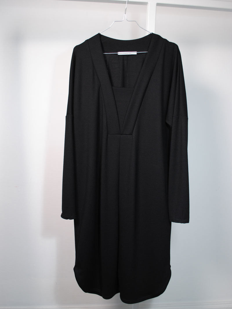 DRESS 4 BLACK